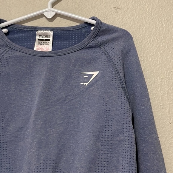 GYMSHARK LONG SLEEVE WORKOUT TOP - Picture 5 of 7